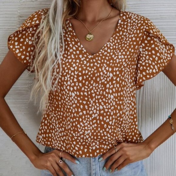 Tops - Leopard Print Butterfly Sleeve Blouse